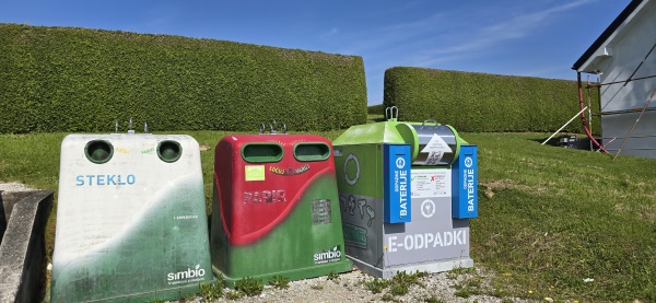 foto: Simbio (E-odpadki Zeos zabojik na eko otoku Dramlje 25)